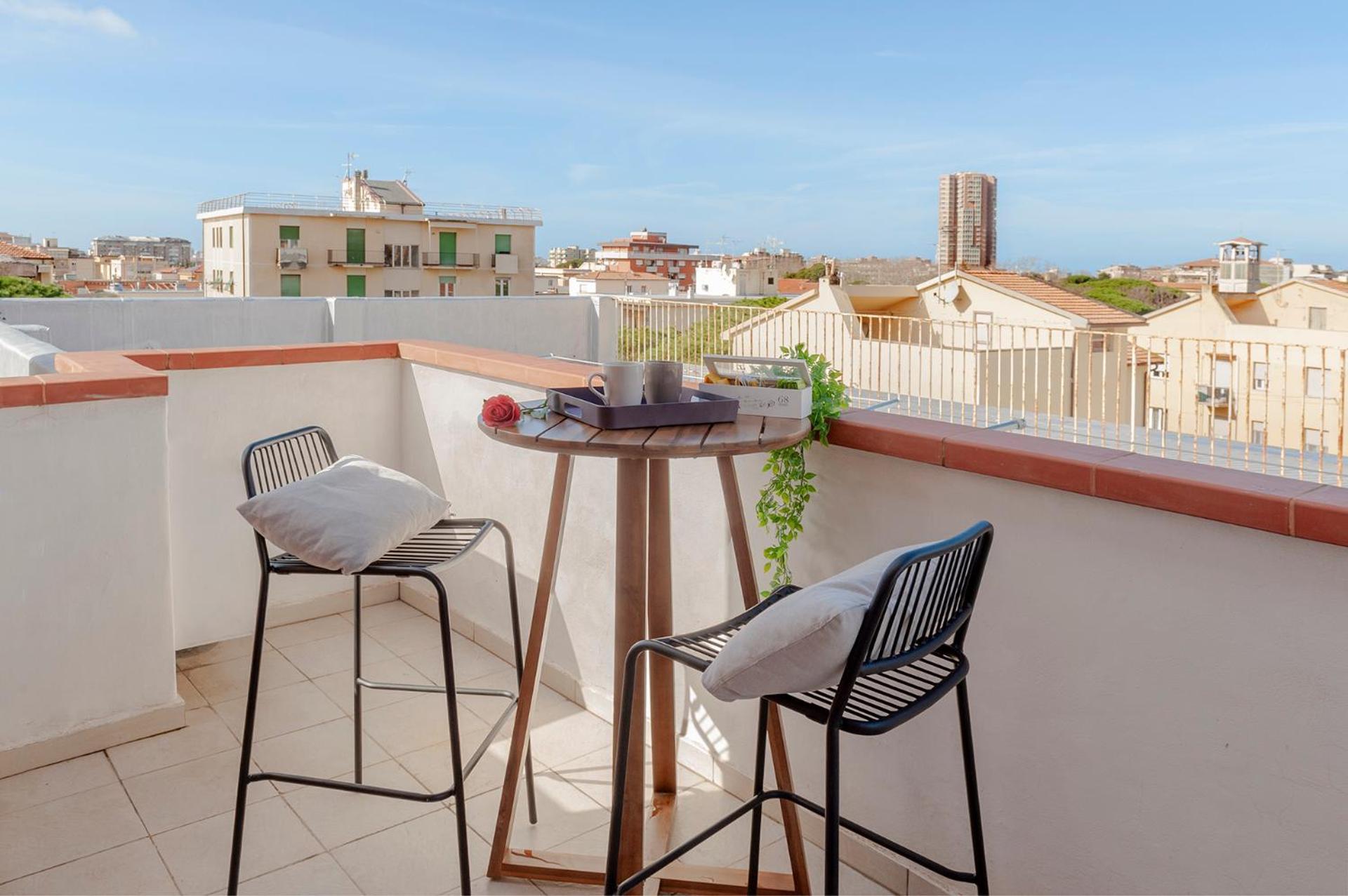 Suite Attico In Centro - Parcheggio Gratuito Ливорно Экстерьер фото
